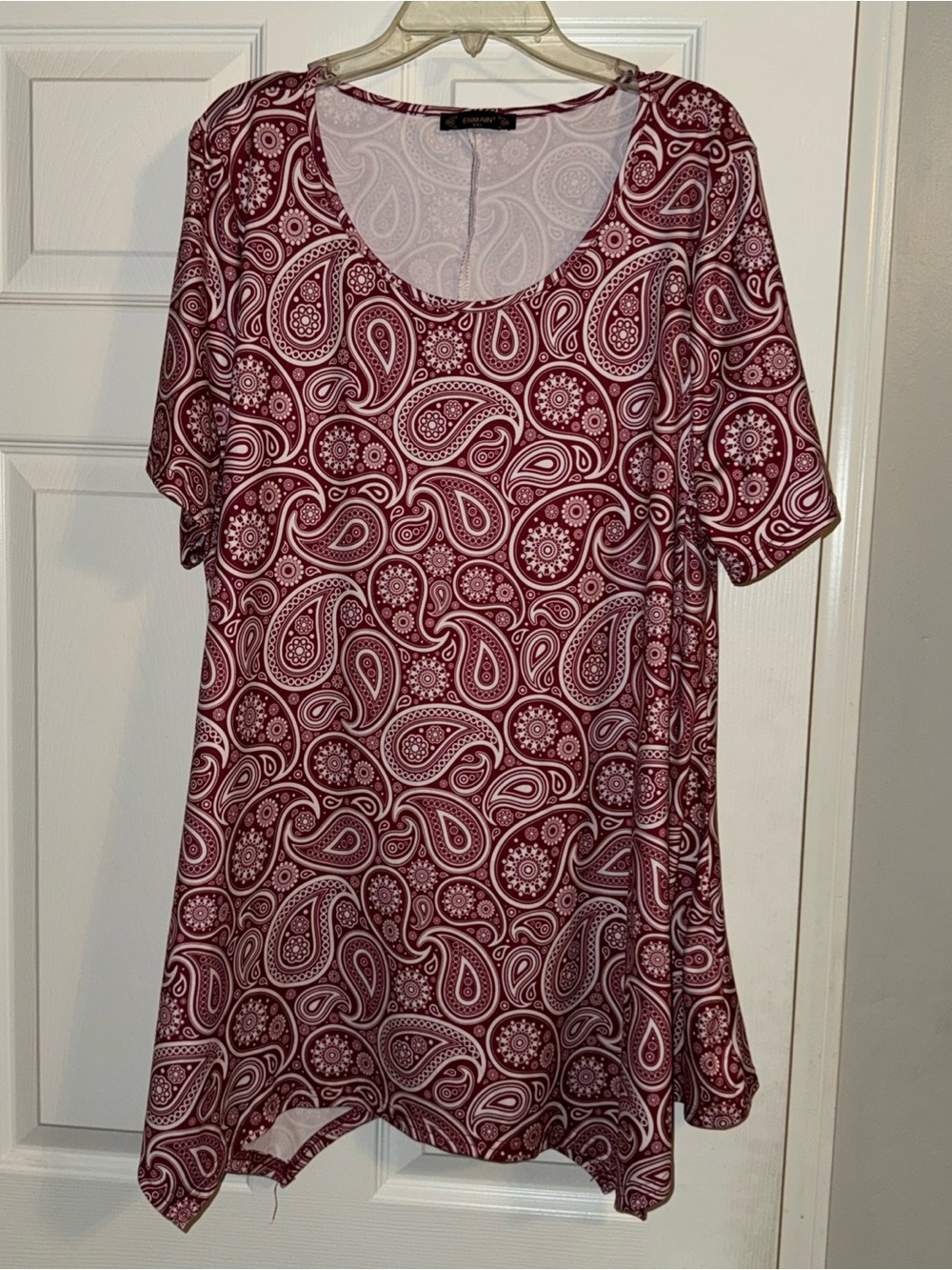 Women's Paisley Scoop-Neck Tunic in Burgundy - Comfortable Everyday Top